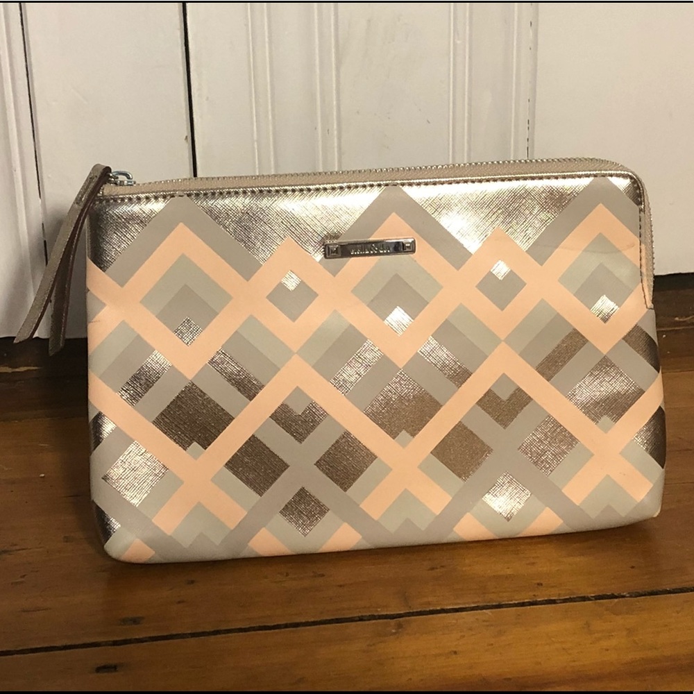 stella & dot clutch